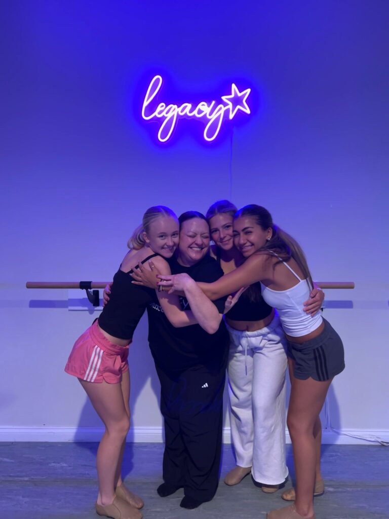 pom dance and jazz dance